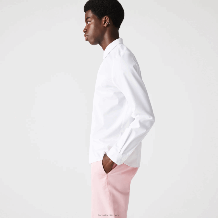 hombres Lacoste blanco 001 Camisa slim fit de popelín de algodón elástico con tapeta oculta N6XZ21648