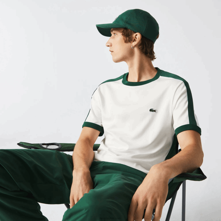 hombres Lacoste blanco 70v camiseta regular fit con cuello en contraste N6XZ2855
