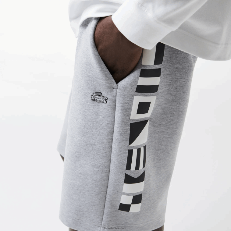 hombres Lacoste lomo gris cca shorts con estampado reflectante N6XZ21355