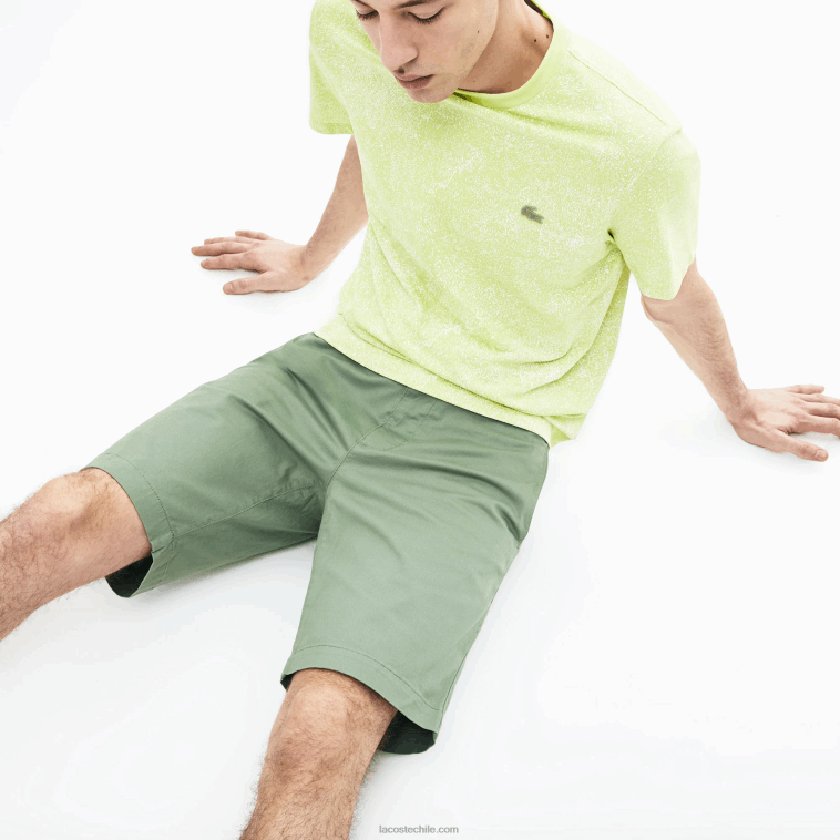 hombres Lacoste verde s86 shorts slim fit de gabardina elástica N6XZ2553